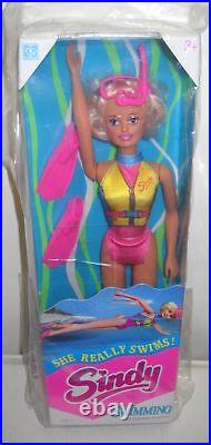 #1271 NRFB Vintage Hasbro Sindy Swimming Fashion Doll