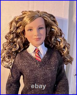 2006 Harry Potter Hermione Granger At Hogwarts 17 Complete Fashion Doll Nrfb