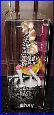 2008 Pop Life BarbieBarbie Collector Articulated DollMod Style+ChairNRFB