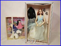 2018 Convention On The Avenue Curvy Barbie Doll & Gift Set Mattel Frn98 Nrfb