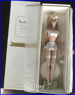 Blonde #1 LINGERIE Silkstone Barbie NRFB Fashion Model Collection 26930