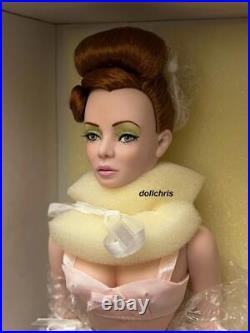 D A E Originals 1960s Ready to Wear Vivian 16Resin Fashion Doll LE #42 DAE NRFB