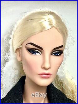 Elise Intrigue Gloss Convention Centerpiece Fashion Royalty Nrfb Integrity Toys