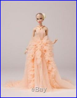 Ethereal Beauty Vanessa Centerpiece Fashion Royalty Integrity Toys Doll NRFB