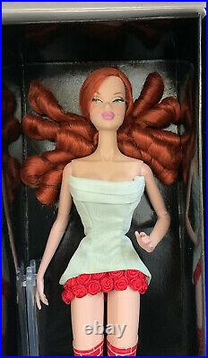 Eve Kitten Gotham Doll by Integrity Toys Mint & NRFB Gorgeous Redhead & Boot