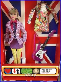 FASHION ROYALTY INTEGRITY Where It's At Poppy Parker Dressed Doll Gift Set NRFB