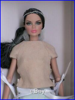 Fashion Explorer Vanessa Perrin 2014 Integrity Toys W Club Exclusive Doll NRFB