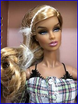 Fashion Royalty Integrity Doll French Kiss Vanessa Perrin Sunkissed Skin NRFB