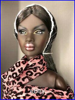 Fashion Royalty Integrity Toys NU. Face Like No Other Nadja Rhymes Doll NRFB