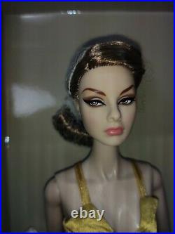 Fashion Royalty Truly Madly Deeply Baroness Agnes Von Weiss Giftset NRFB