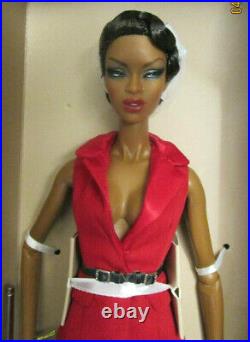 Fashion Royalty rare Adele Makeda Exquise dressed doll NRFB withshipper
