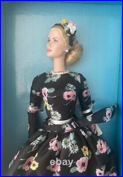 Grace Kelly The Romance Silkstone Barbie Doll Giftset Gold Label Mattel NRFB