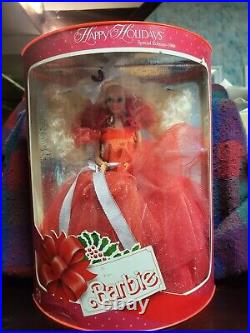 Happy Holidays Barbie (1988) Fashion Doll NRFB Special Edition Vintage