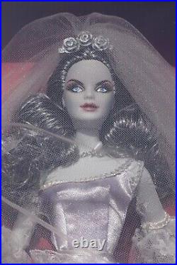 Haunted Beauty Zombie Bride Barbie Gold Collection 2015 6,600 Worldwide NRFB