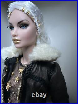 Integrity Toys 2017 Fashion Fairytale Covention 24K Erin Salston Doll New NRFB
