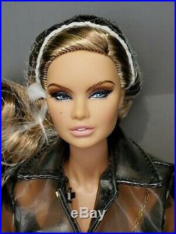 Integrity Toys Fashion Royalty Your Motivation Erin Salston WClub Exclusive NRFB