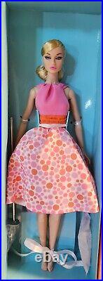 Integrity Toys SODA POP SATURDAY POPPY PARKER DollNRFB 2018 W Club Exclusive