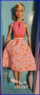 Integrity Toys SODA POP SATURDAY POPPY PARKER DollNRFB 2018 W Club Exclusive