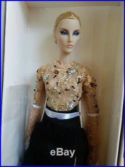 JASON WU Fashion Royalty Bergdorf Goodman Exclusive Elyse dressed doll NRFB