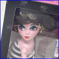 Larvie Teen Age Fashion Maggot Brunette Doll NRFB