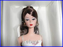 Lingerie # 2 Silkstone Brunette Barbie Doll 2000 26931 NRFB