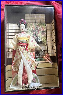 Maiko 2005 Barbie CollectorDoll -Gold Label NRFB
