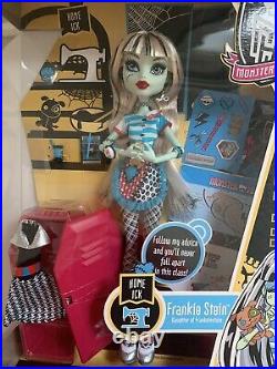 Mattel Monster High Home Ick Frankie Stein Fashion Doll 2011 RARE New NRFB