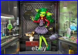 Mattel Monster High Skullector Gremlins 2 Greta Gremlin Movie Doll & Mailer NRFB