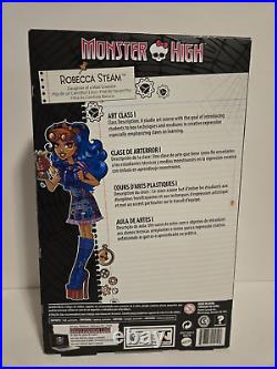 Monster High 2013 Art Class Robecca Steam (NRFB)