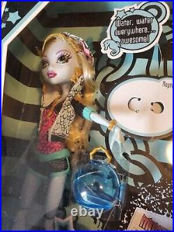 Monster High Doll 2010 Signature 1st Wave Lagoona Blue Original P2673 N2851 NRFB