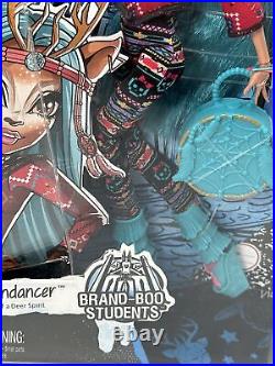 Monster High Isi Dawndancer Brand-Boo Students Fashion Doll NRFB