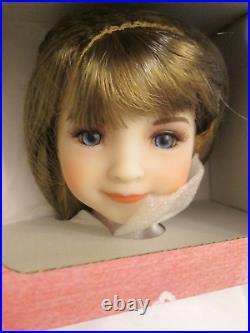 Music City Maisie Brunette Ruby Red Fashion Friends Doll NRFB Effner 150 Made