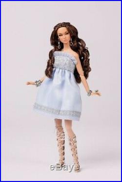 NEW Integrity 2019 Fashion Week Convention Doll NRFB Young Romantic Poppy Parker