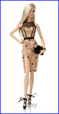NRFB CONTRASTING PROPOSITION NATALIA FATALE doll Integrity Fashion Royalty FR2