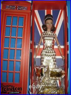NRFB GOLDEN HOLIDAY Poppy Parker 12 doll Integrity Toys Fashion Royalty