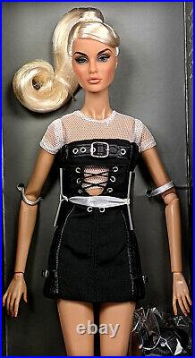 NRFB Pretty Reckless Rayna Ahmadi Fashion Royalty NuFace Doll LE1200 NEW
