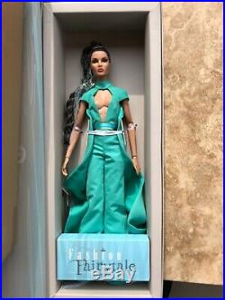 Natural Wonder Rayna Fashion Fairytale NRFB Integrity doll