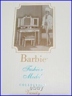 New Barbie BFMC Gold Label Silkstone Fashion Model Vanity And Bench B3436 NRFB