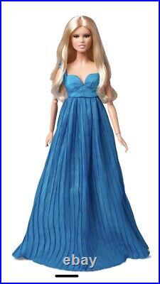 New Barbie Claudia Schiffer In Versace Platinum Sold Out Nrfb/shipper-in Hand