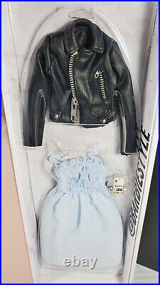 Nrfb Barbie (n501) @barbiestyle #1 Gold Label Blonde Made To Move Doll Gtj82