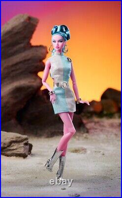 Poppy Parker Galaxy Girl Integrity Toys Stay Tuned Convention Doll NRFB