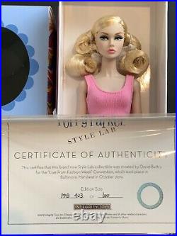 Poppy Parker Groovy Shes a real doll style lab Integrity toys convention NRFB
