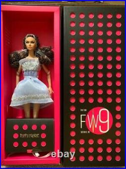 Poppy Parker Young Romantic Live From Fashion Week Convention 2019 Doll NRFB
