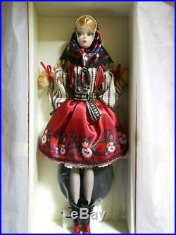 Rare! Silkstone Fashion Model Barbie Russian Collection Mila Nrfb