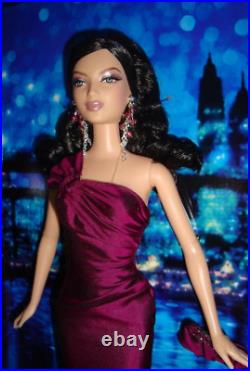 Rhapsody in New York Barbie Doll 2006 Barbie Fan Club Exclusive Gold Label NRFB