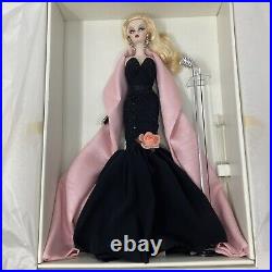 Silkstone Barbie Stunning in the Spotlight N6603 Fashion Doll Gold Label NRFB