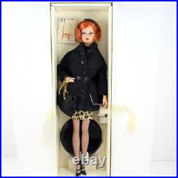Silkstone Fashion Editor Barbie Doll NRFB #28377 Mattel 2001