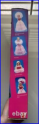 Vintage 1985 Mattel Dream Glow Barbie #2248 Starry Gown Glows In the Dark NRFB