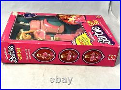 Vintage Twirly Curls Barbie Gift Set 1982 Mattel 4097 NRFB Damaged Box