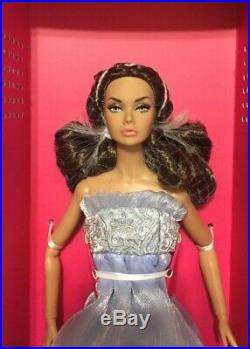 Young Romantic Poppy Parker Doll - 2019 NRFB New Royalty Fashion Convention